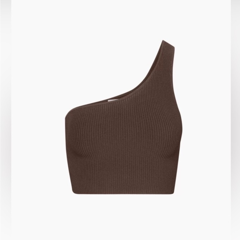 Aritzia Babaton sculpt knit one-shoulder cropped tank